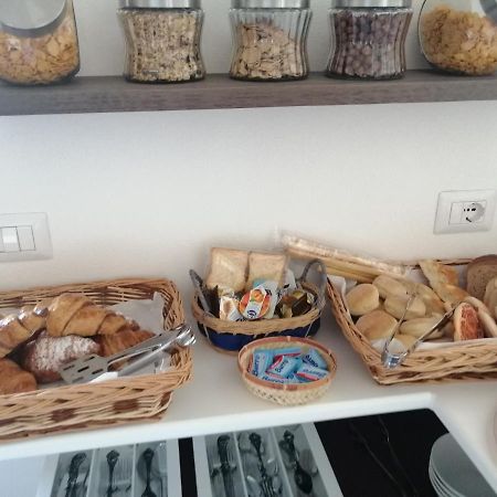 Maison Kaina Olbia Bagian luar foto